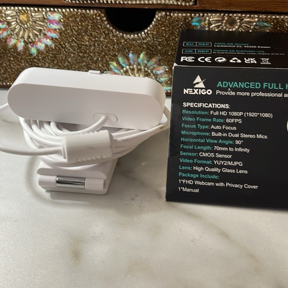 Full HD 1080P White Webcam - Picture 7 of 7